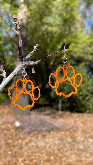 
                  
                    Load image into Gallery viewer, Tiger Paw Earrings #1694
                  
                