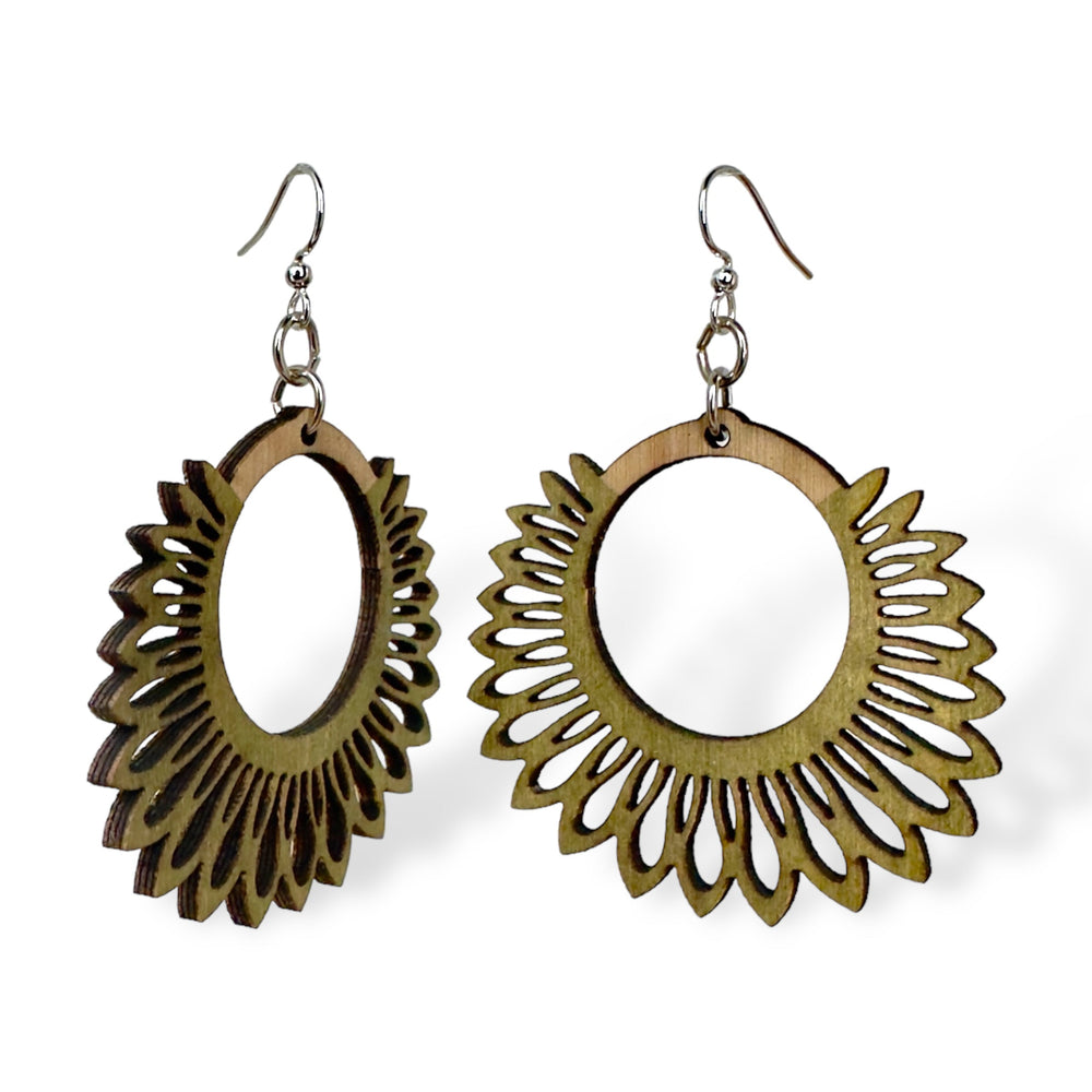 
                  
                    Load image into Gallery viewer, Spring Wreath Earrings #1794
                  
                