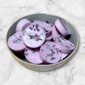 
                  
                    Load image into Gallery viewer, Calming Lavender Scent Spell Melts Infused w/ Amethyst Crystals
                  
                