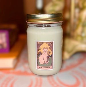 
                  
                    Load image into Gallery viewer, Dry Gin &amp;amp; Cypress Scent 12 oz Tarot Card Soy Candle
                  
                