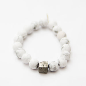 
                  
                    Load image into Gallery viewer, Howlite Bracelet | Matte + Faceted Pyrite
                  
                