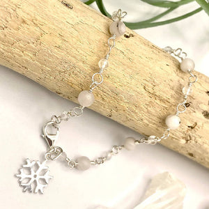 
                  
                    Load image into Gallery viewer, Agate Snowflake Charm Bracelet
                  
                
