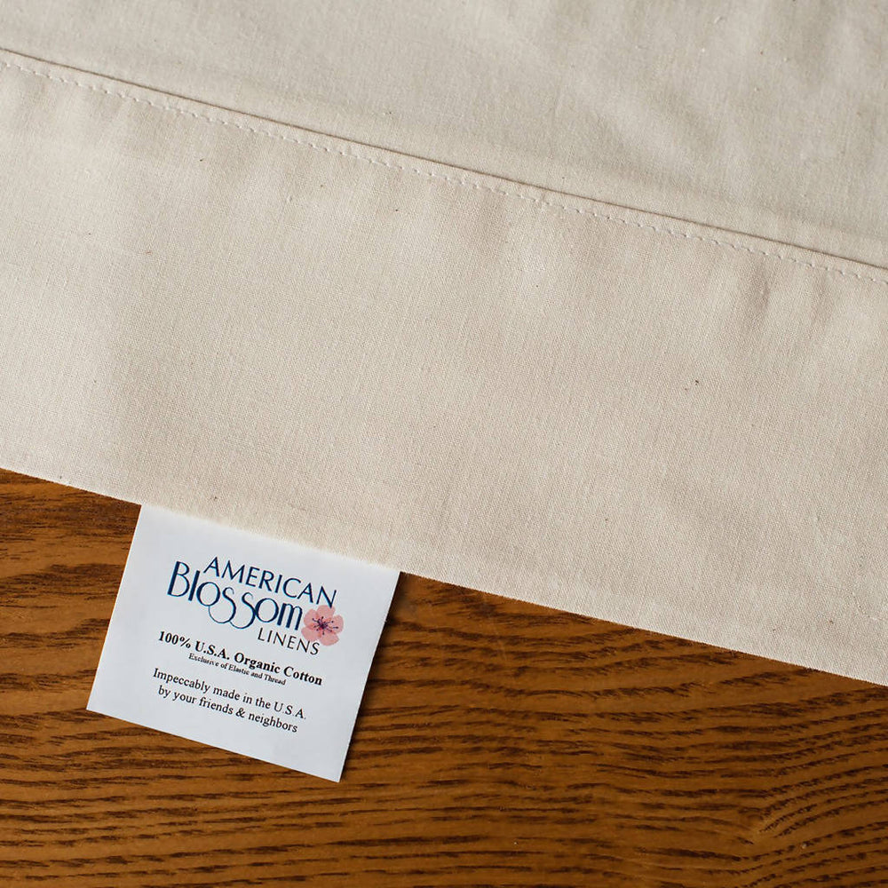 
                  
                    Load image into Gallery viewer, American Made Organic Cotton Pillowcases - Natural
                  
                