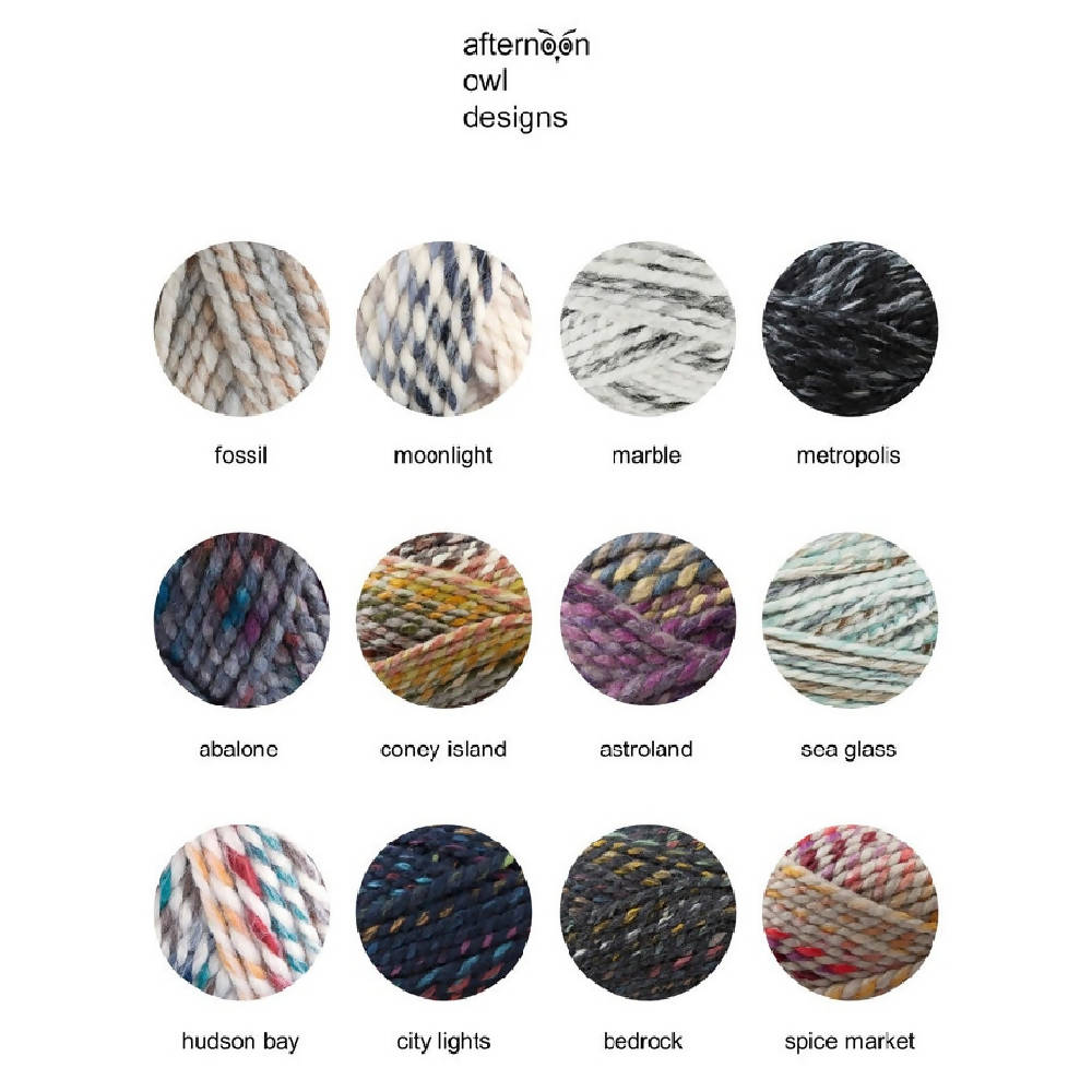 
                  
                    Load image into Gallery viewer, Crochet Earwarmer Headband
                  
                
