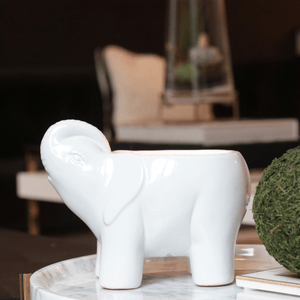 
                  
                    Load image into Gallery viewer, white-ceramic-elephant-candle-with-soy-wax-cotton-wicks-and-essential-oils
                  
                