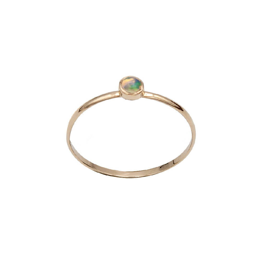 ring 14k opal bezel