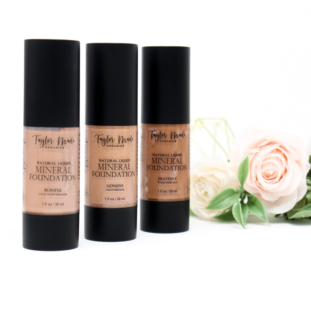 
                  
                    Load image into Gallery viewer, Liquid Mineral Foundation | sample set
                  
                