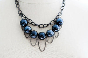
                  
                    Load image into Gallery viewer, Chandler Bib Necklace
                  
                