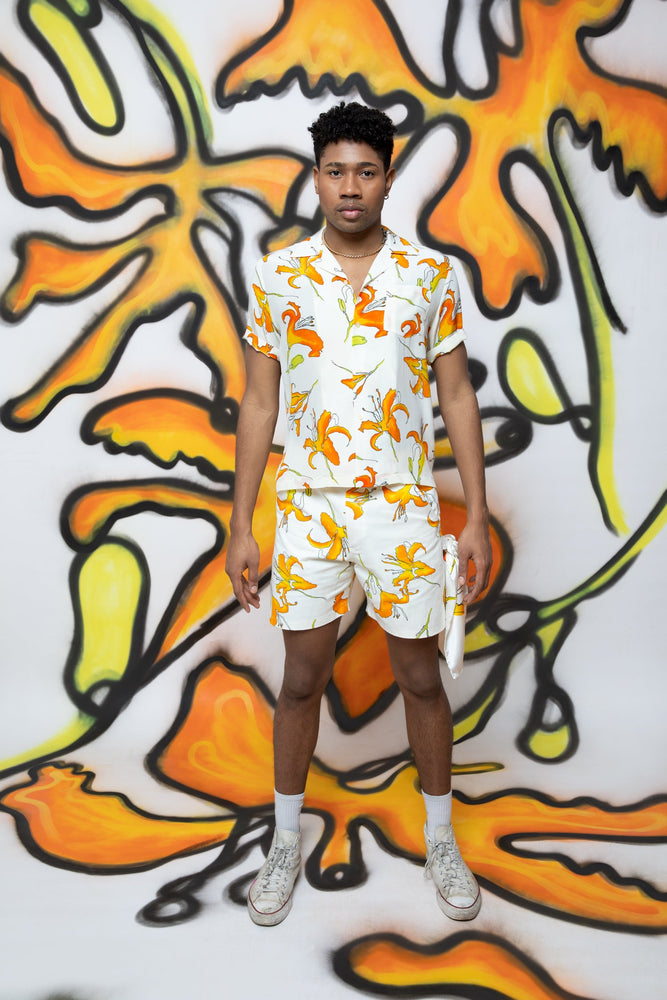 
                  
                    Load image into Gallery viewer, Tiger Lily Silk Shirt
                  
                