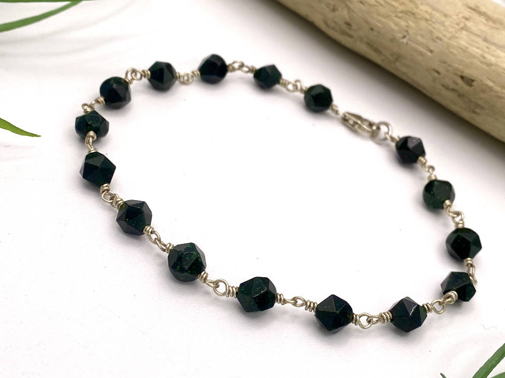 
                  
                    Load image into Gallery viewer, Green Goldstone Bracelet
                  
                
