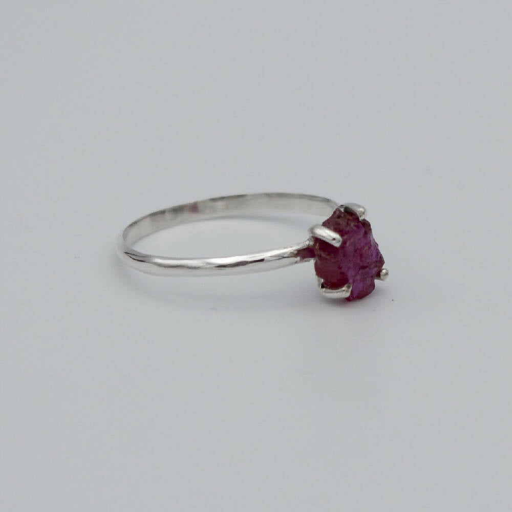 
                  
                    Load image into Gallery viewer, Raw Ruby Four Prong Sterling Silver Ring
                  
                