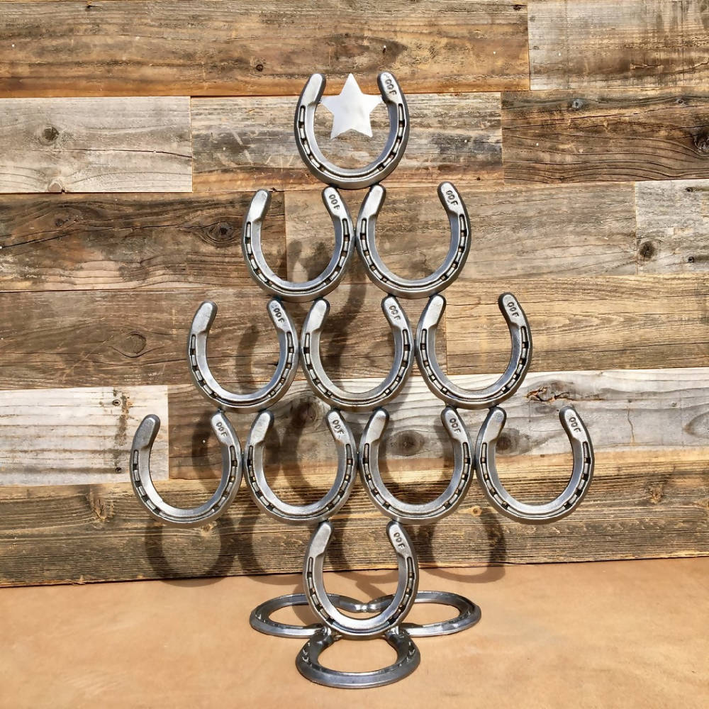 
                  
                    Load image into Gallery viewer, Rustic Horseshoe Christmas Tree with Star and Ornaments - Catch the luck - The Heritage Forge
                  
                