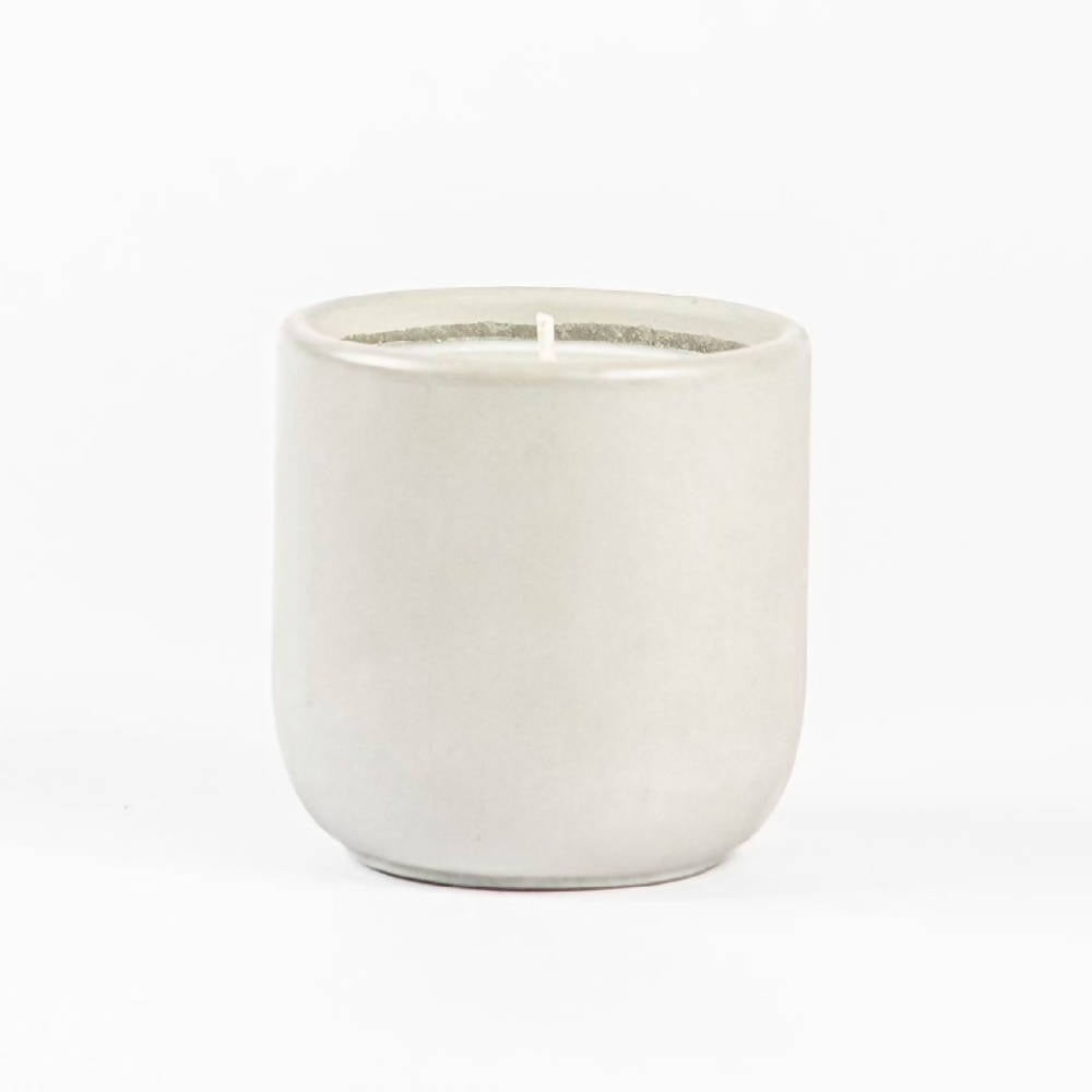 
                  
                    Load image into Gallery viewer, Summer Candle: Grapefruit Flower + Wild Mint
                  
                