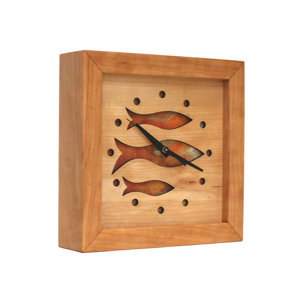 Schooling Fish Clock