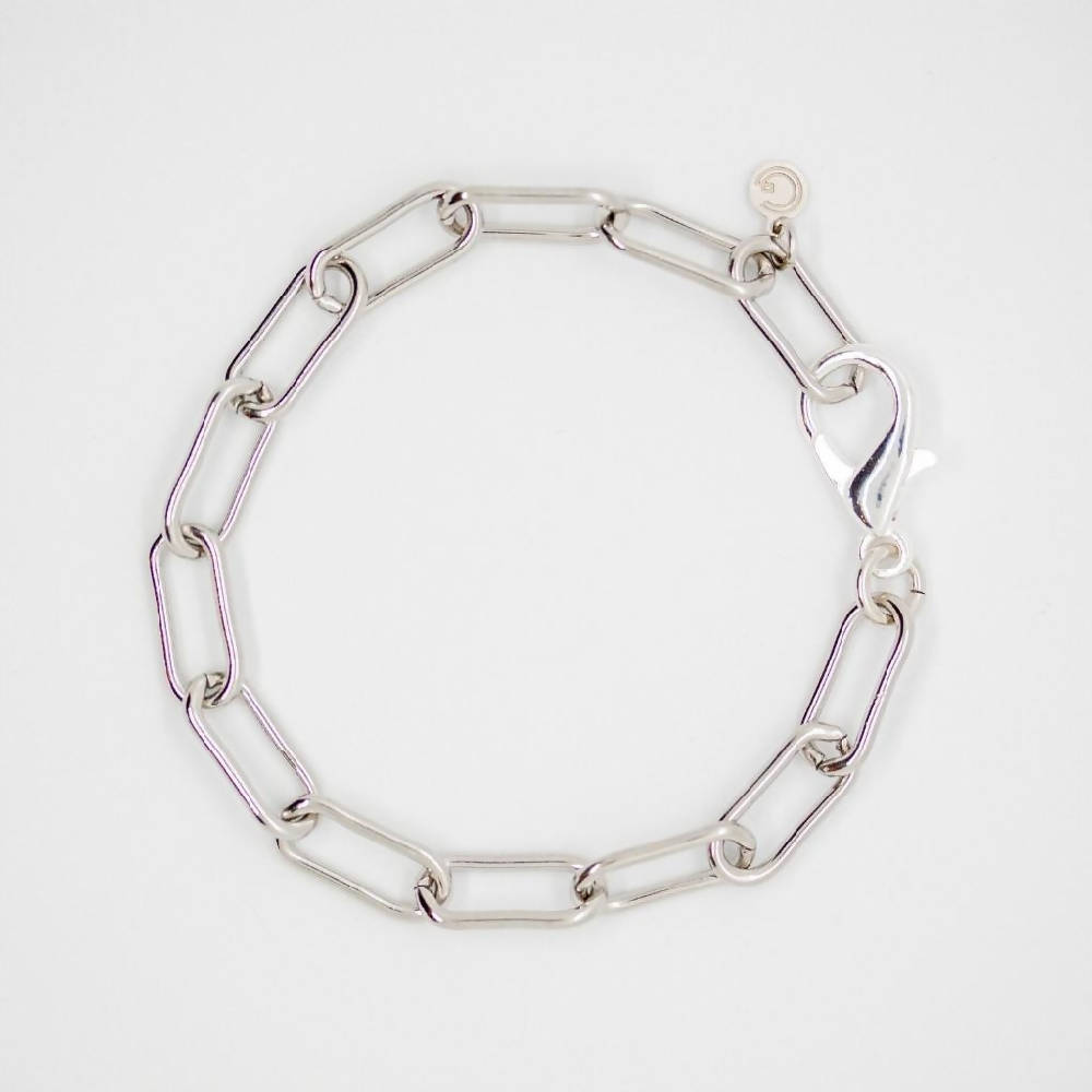 
                  
                    Load image into Gallery viewer, Paperclip Chain Bracelet
                  
                