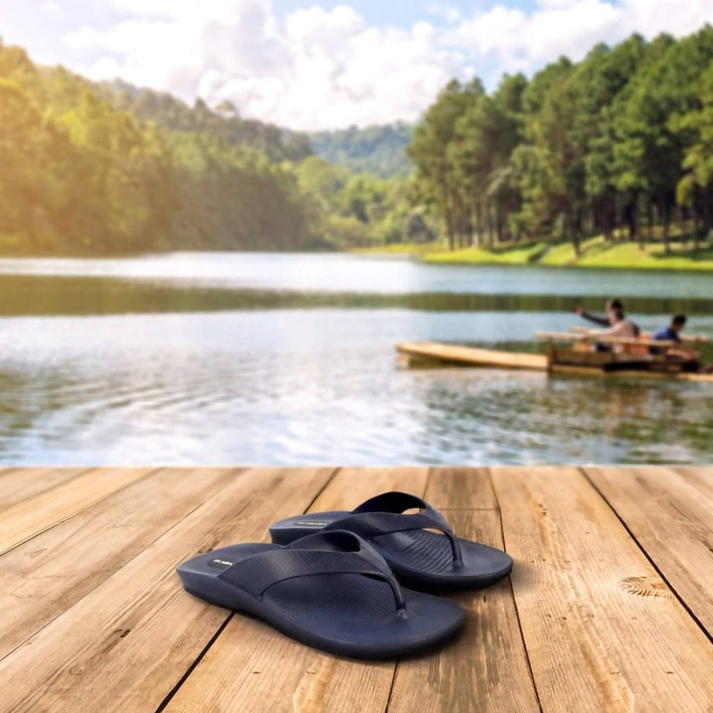 
                  
                    Load image into Gallery viewer, Maui Women’s Flip Flop - Navy
                  
                