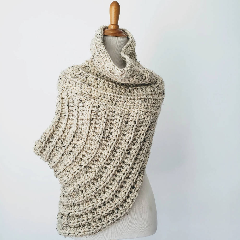 
                  
                    Load image into Gallery viewer, Crochet Katniss Cowl, Crossbody Cowl
                  
                