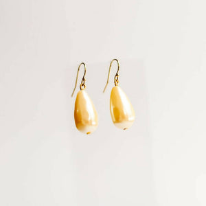 
                  
                    Load image into Gallery viewer, The Pearl Drop Earrings
                  
                