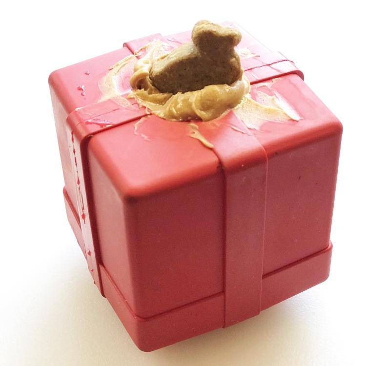 
                  
                    Load image into Gallery viewer, Gift Box Durable Rubber Chew Toy &amp;amp; Treat Dispenser
                  
                