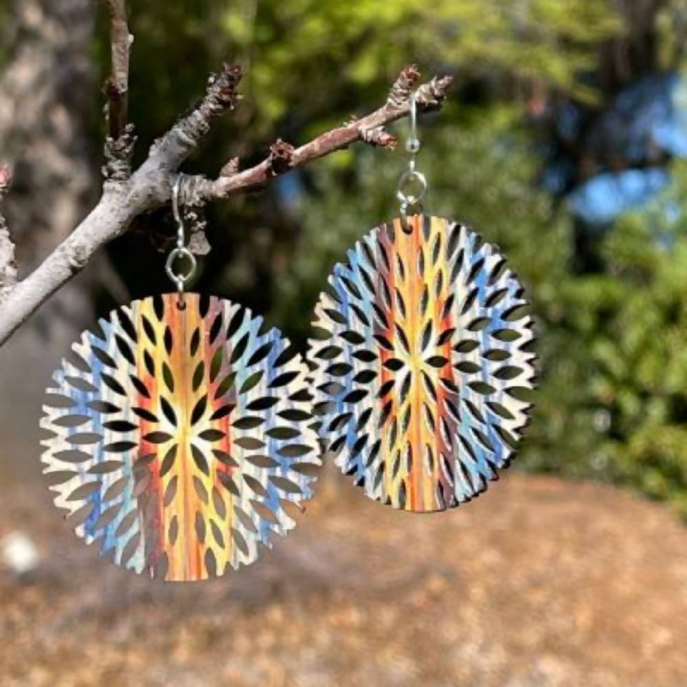 
                  
                    Load image into Gallery viewer, Sunsetting Bloom Earrings
                  
                